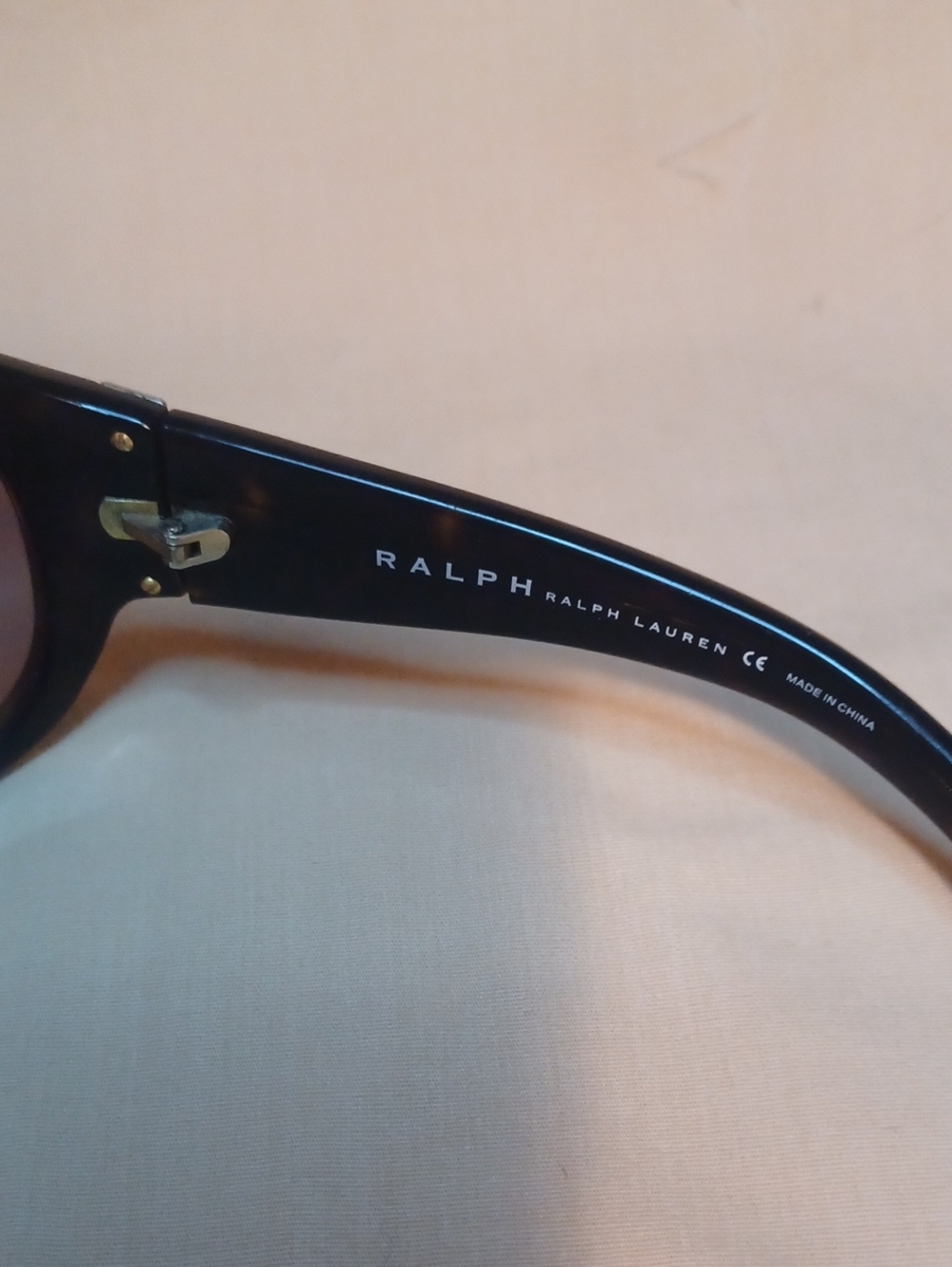Vintage Ralph Lauren Over Sized Sunglasses - Picture 5 of 6